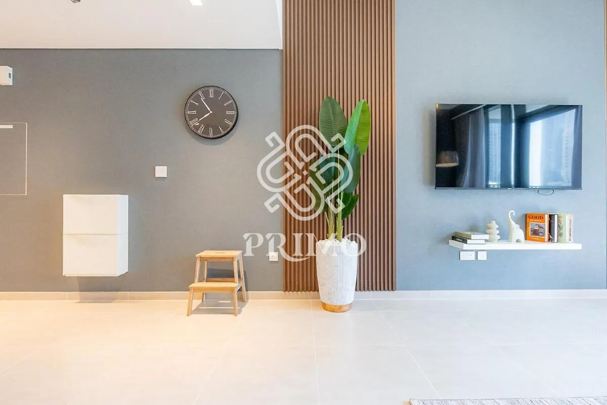 Apartment Sleek And Stylish 2-Bedroom In Creek Edge Tower 2 United Arab Emirates