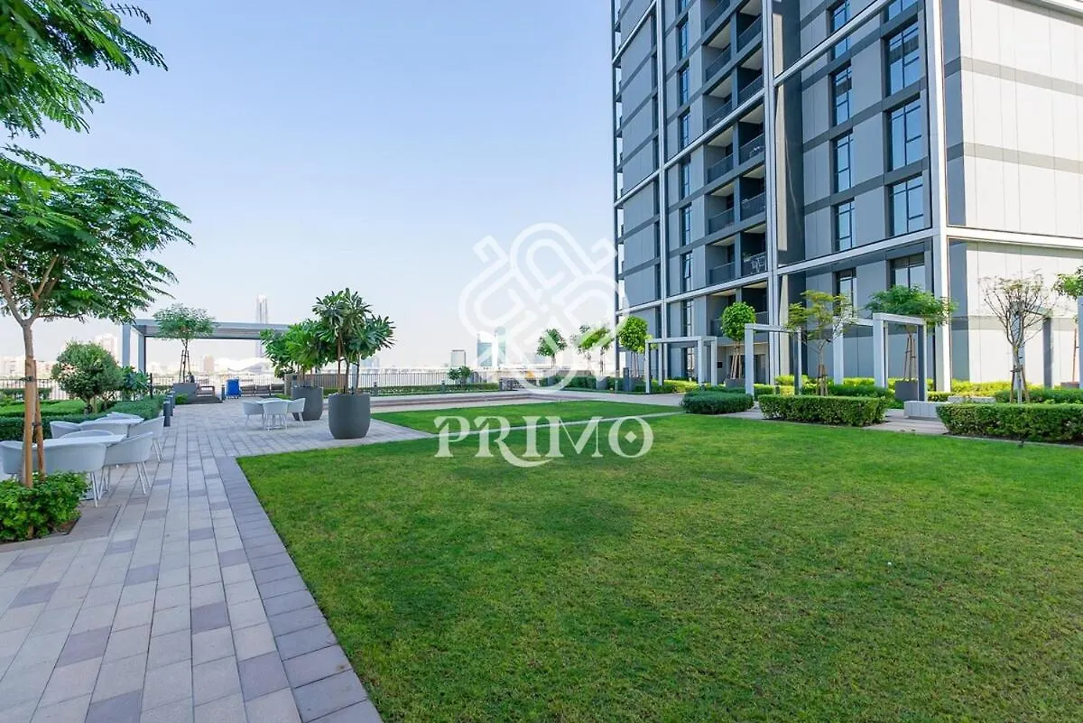 Sleek And Stylish 2-Bedroom In Creek Edge Tower 2