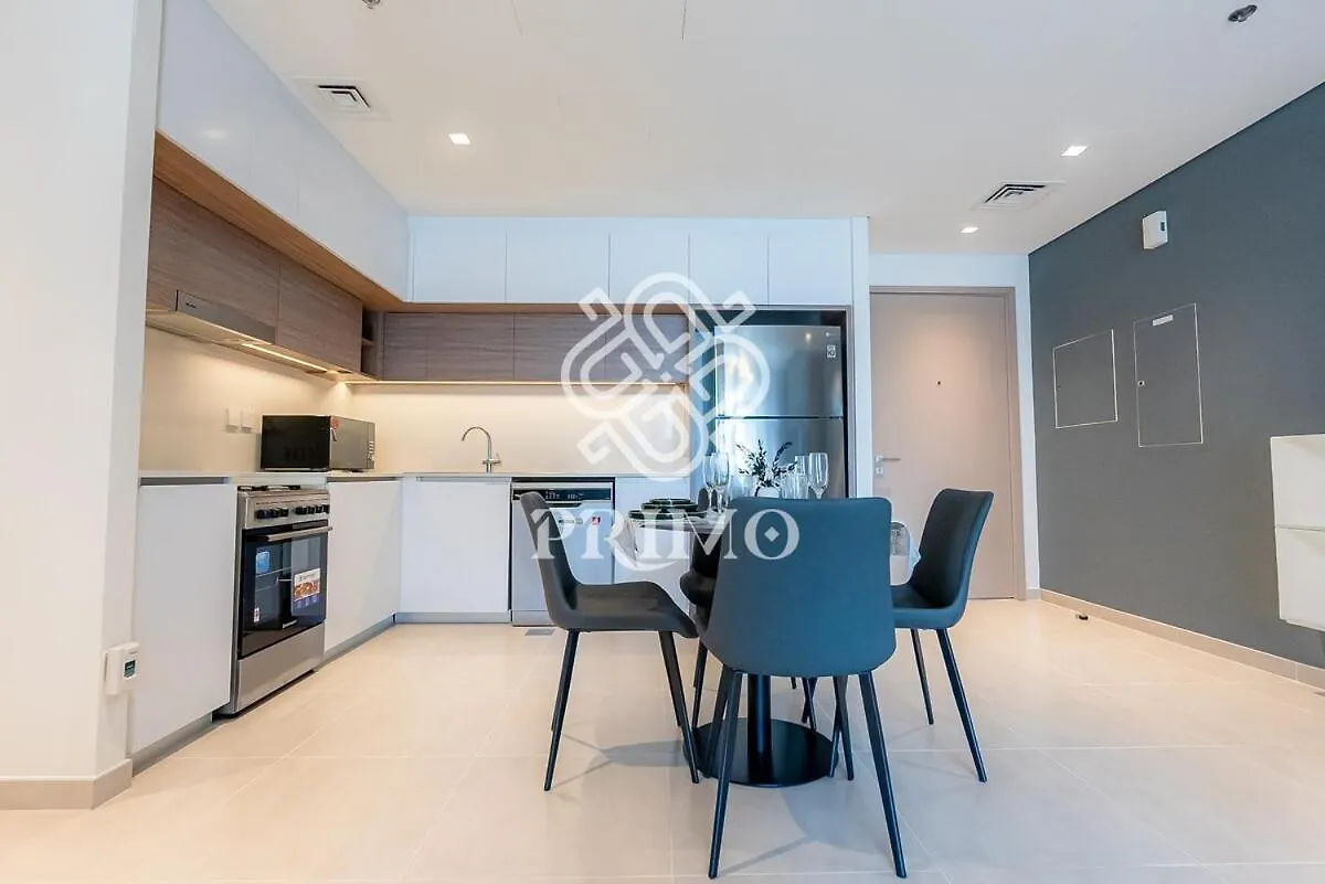 Sleek And Stylish 2-Bedroom In Creek Edge Tower 2 Dubai